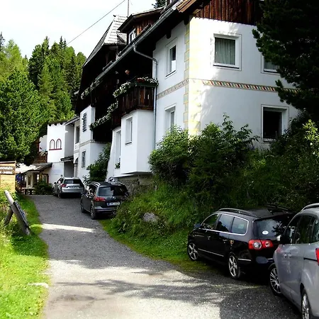 Διαμέρισμα Ferienwohnung Bauernstubn *